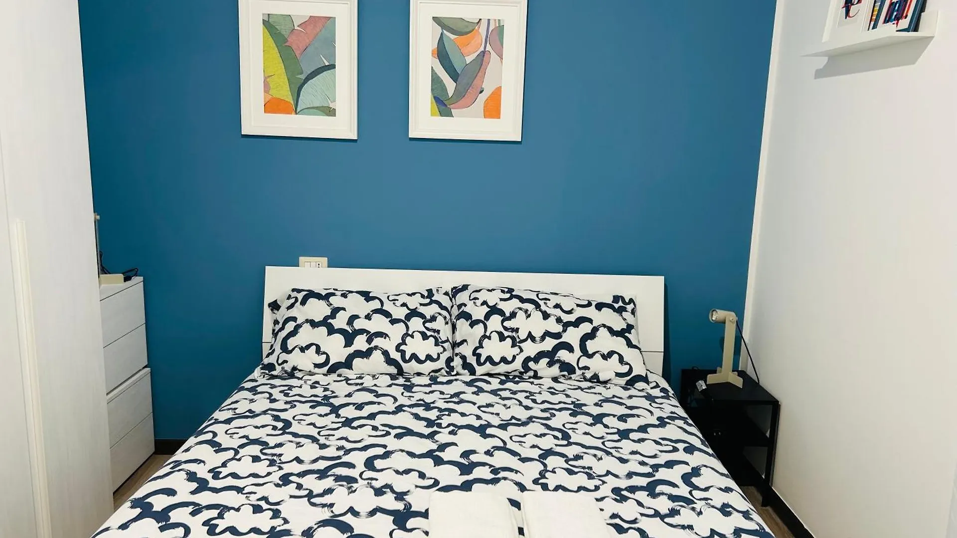 Chiara Guest House 18 - M4 Metro Blu Milan